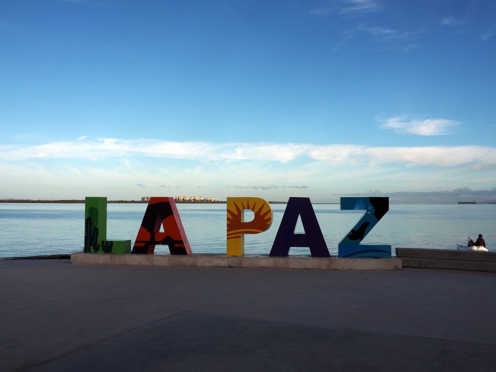 Paisaje de La Paz en Baja California sur. Destino de buceo de primer nivel